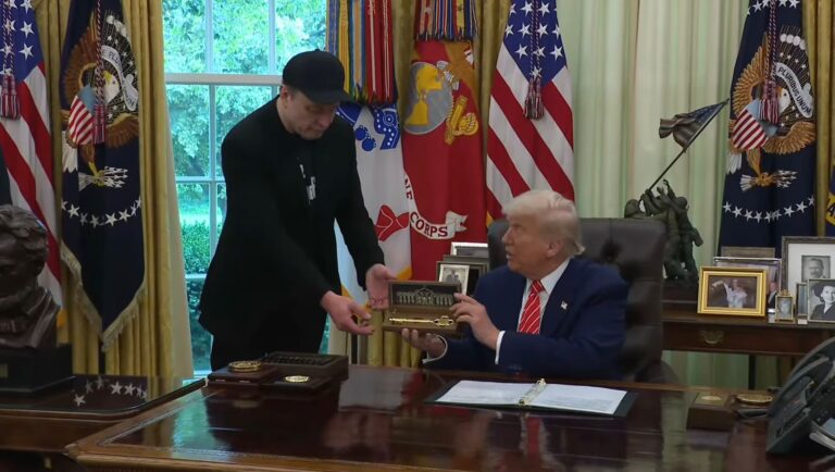 Trump Special Gift Elon Musk